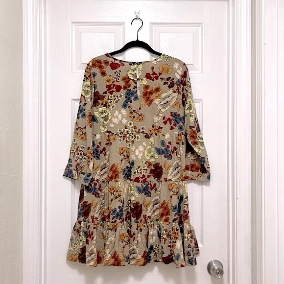 NWT Natural Life Heidi Mini Dress in Tan Cream Floral - Picture 5 of 7
